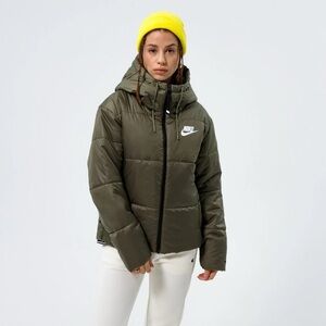 Nike Women's Olive Sportswear Therma-FIT Repel Puffer Jacket